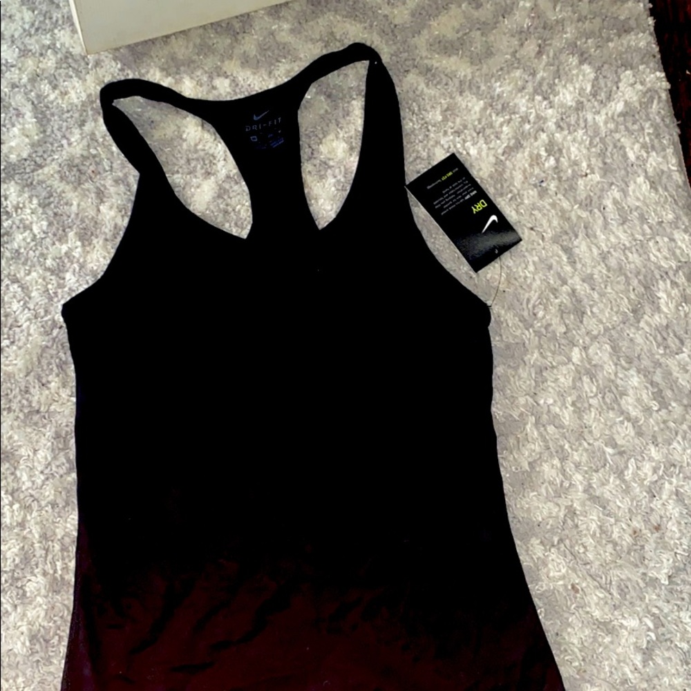 Nike Tank Top/ Xs/ Perfect for working out in!